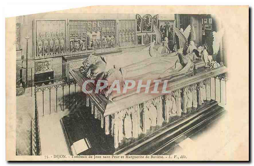 CPA Dijon Tombeau de Jean sans Peur et Marguerite de Baviere 