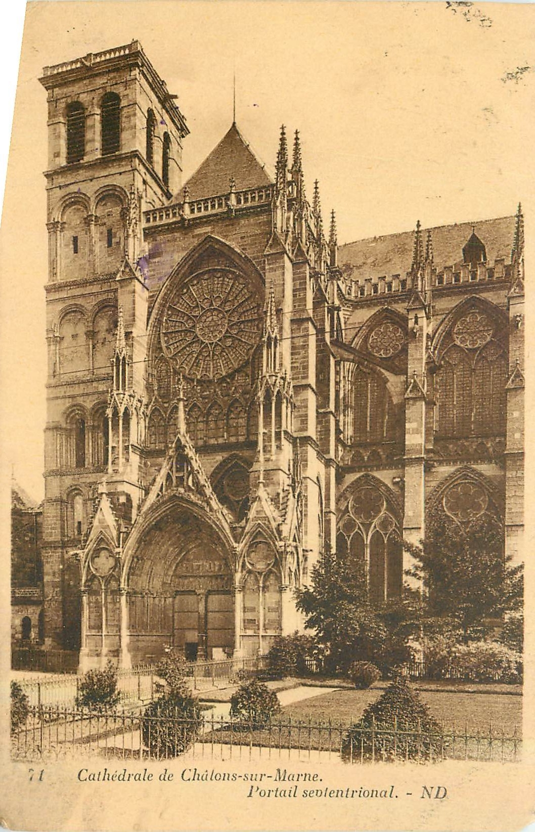 CPA Cathedrale de Chalons sur Marne Portail septentrional 