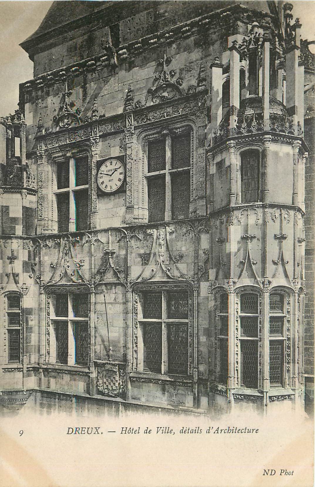 CPA Dreux Hotel de Ville Details d'Architecture 