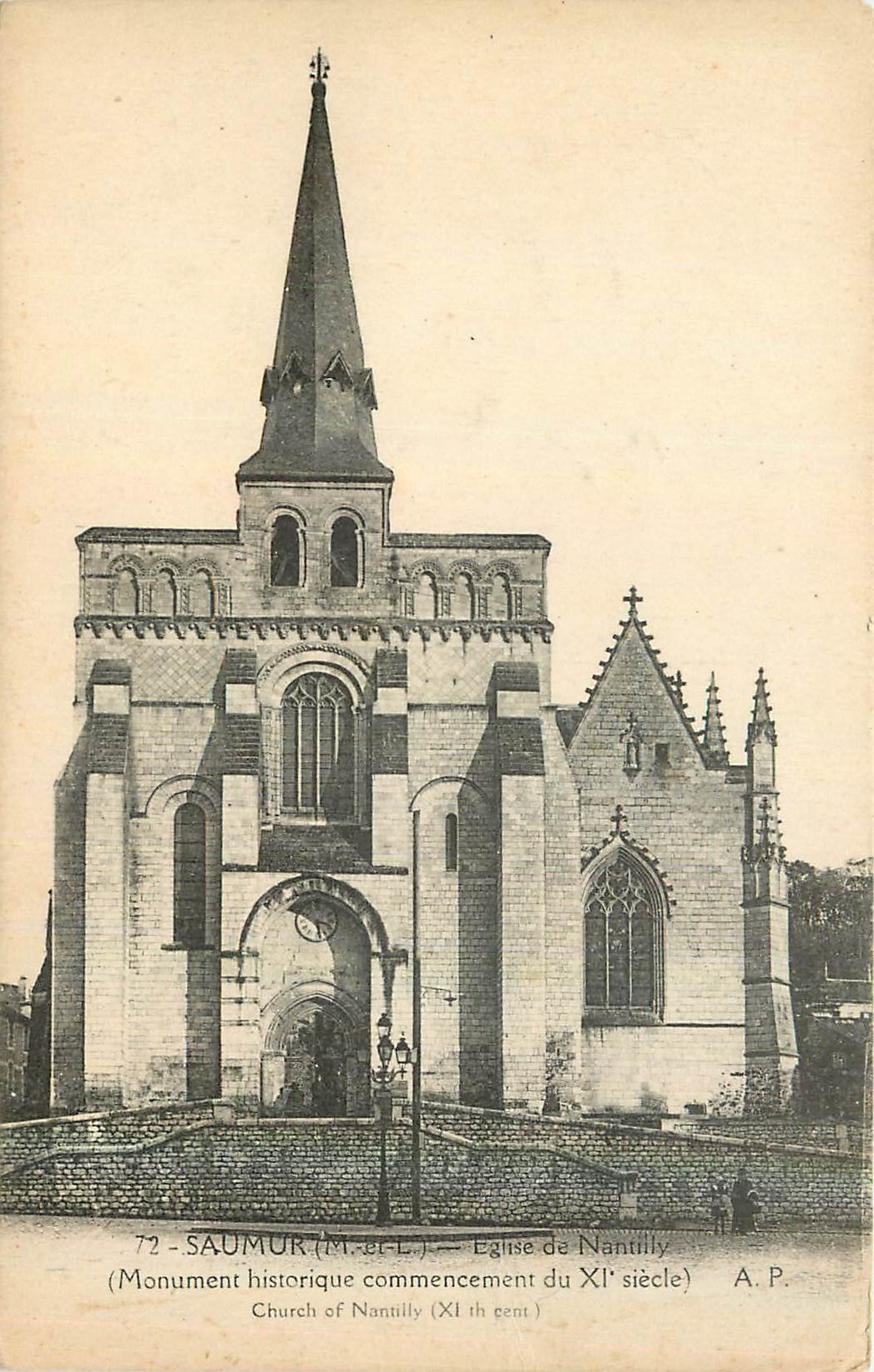 CPA Saumur M et L Eglise de Nantily 