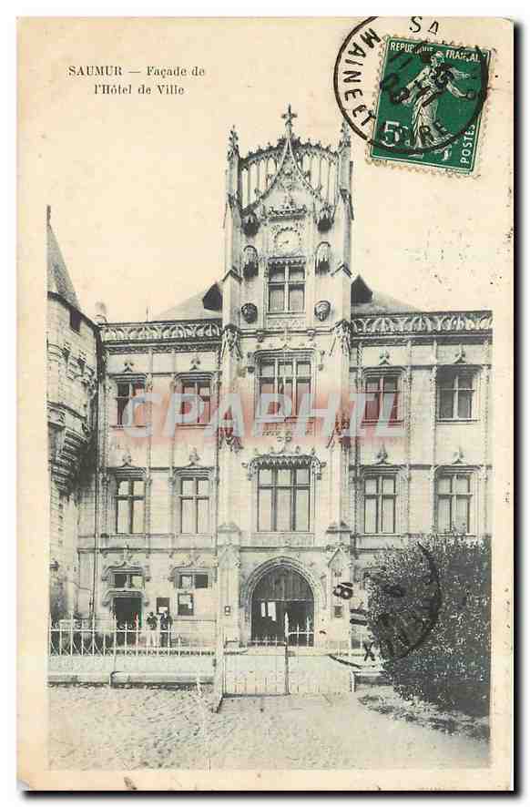 CPA Saumur Facade de l'Hotel de Ville 