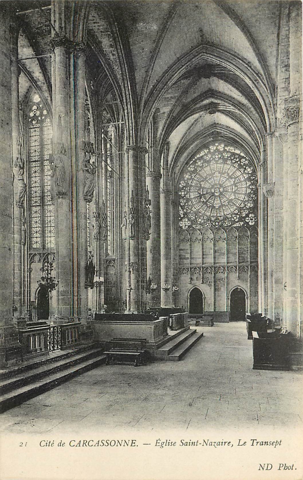 CPA Cite de Carcassonne Eglise Saint Nazairre Le Transept 