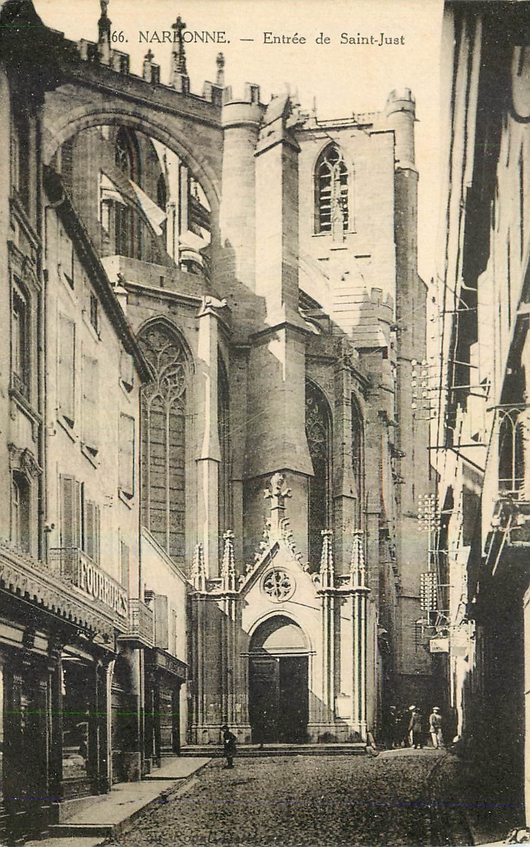 CPA Narbonne Entree de Saint Just 