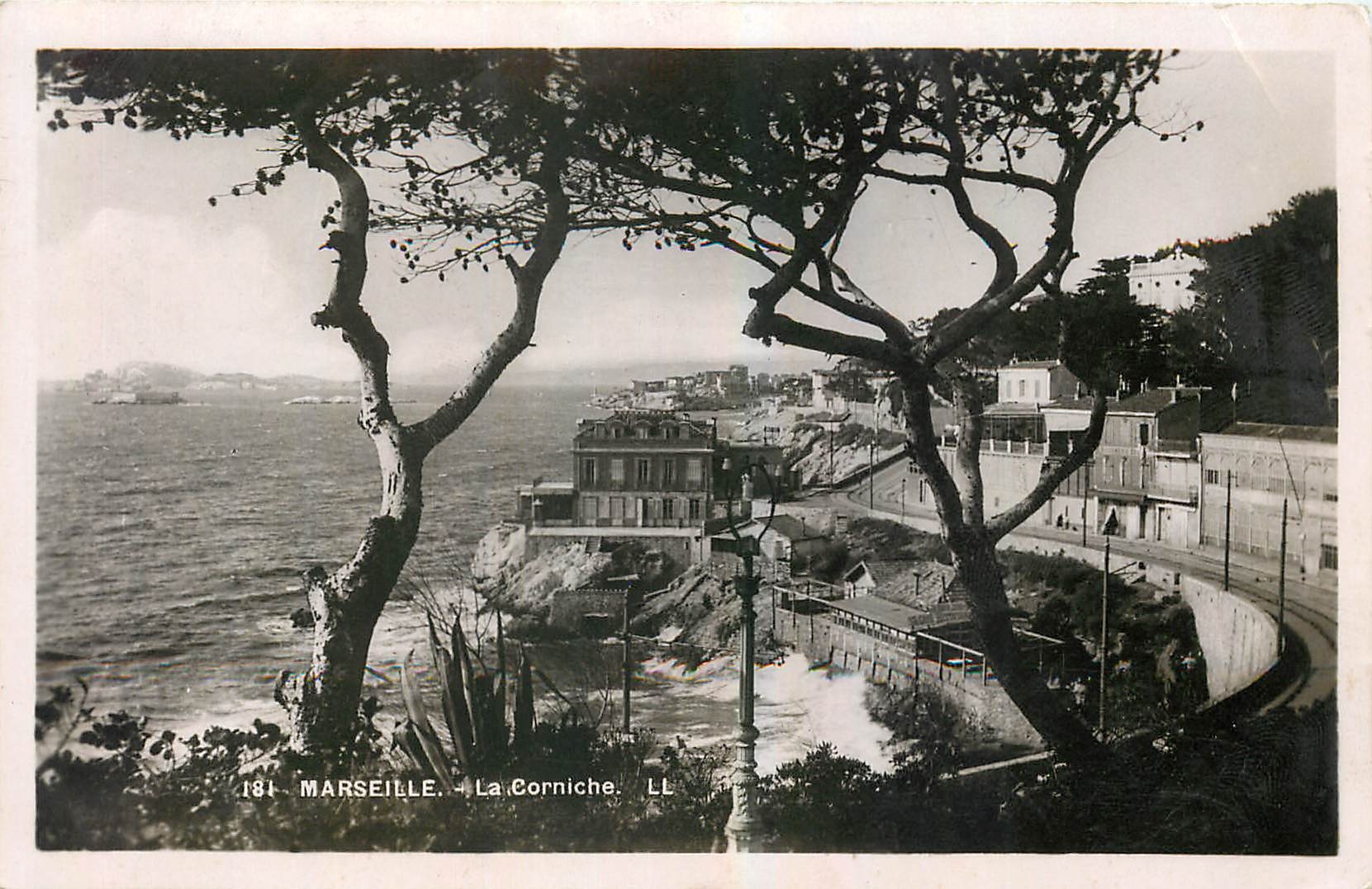 CPA Marseille La Corniche 