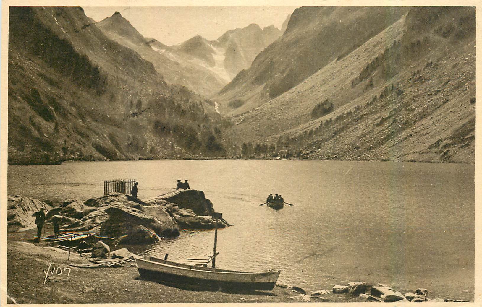 CPA Les Pyrenees Environs de Cauterets Lac de Gaube 
