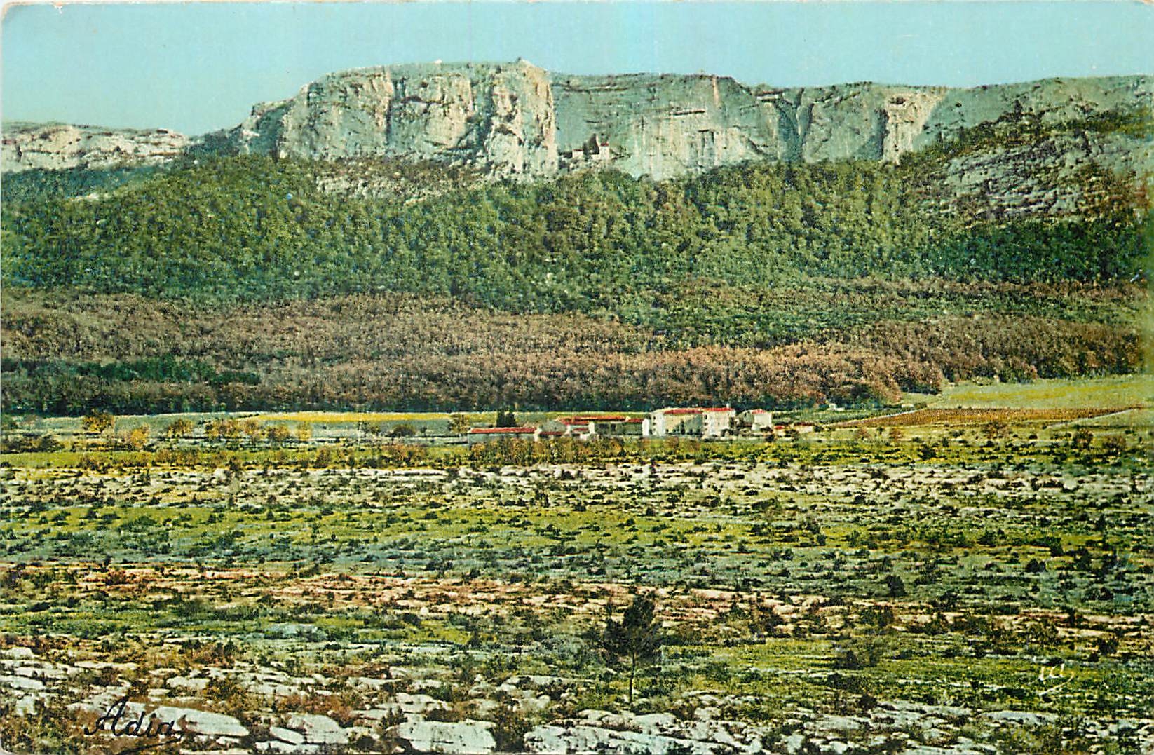 CPA La Sainte Baume Vue Generale 