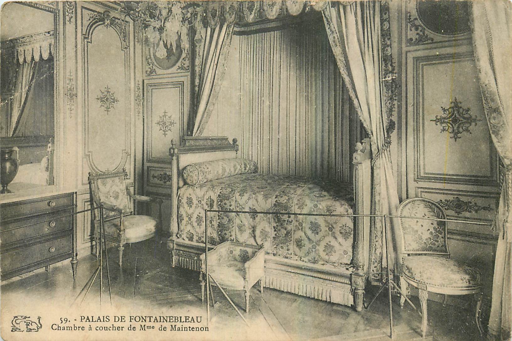 Palais de Fontainebleau — Chambre à coucher de Mme de Maintenon — n°59