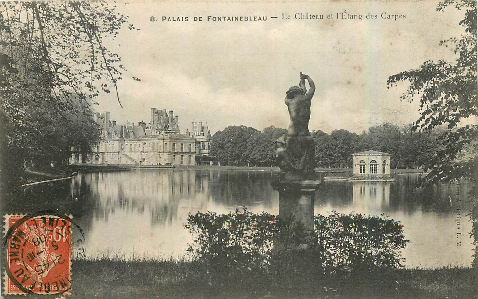 Palazzo di Fontainebleau — Il Castello e il Lago delle Carpe — Tipografia Fototipica L. Méxari, Fontainebleau