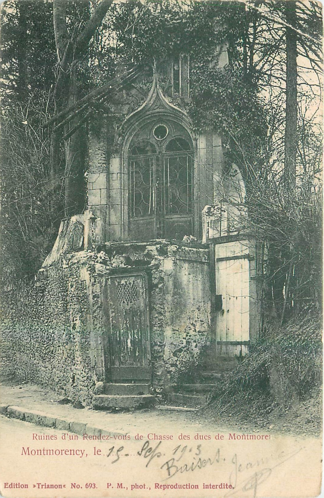 CPA Ruines de Chasse des ducs de Montmorency 