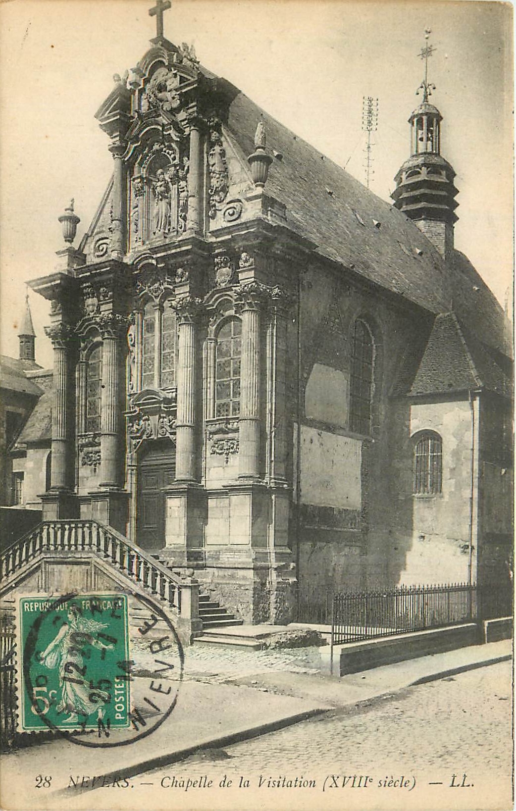 CPA Nevers Chapelle de la Visitation 