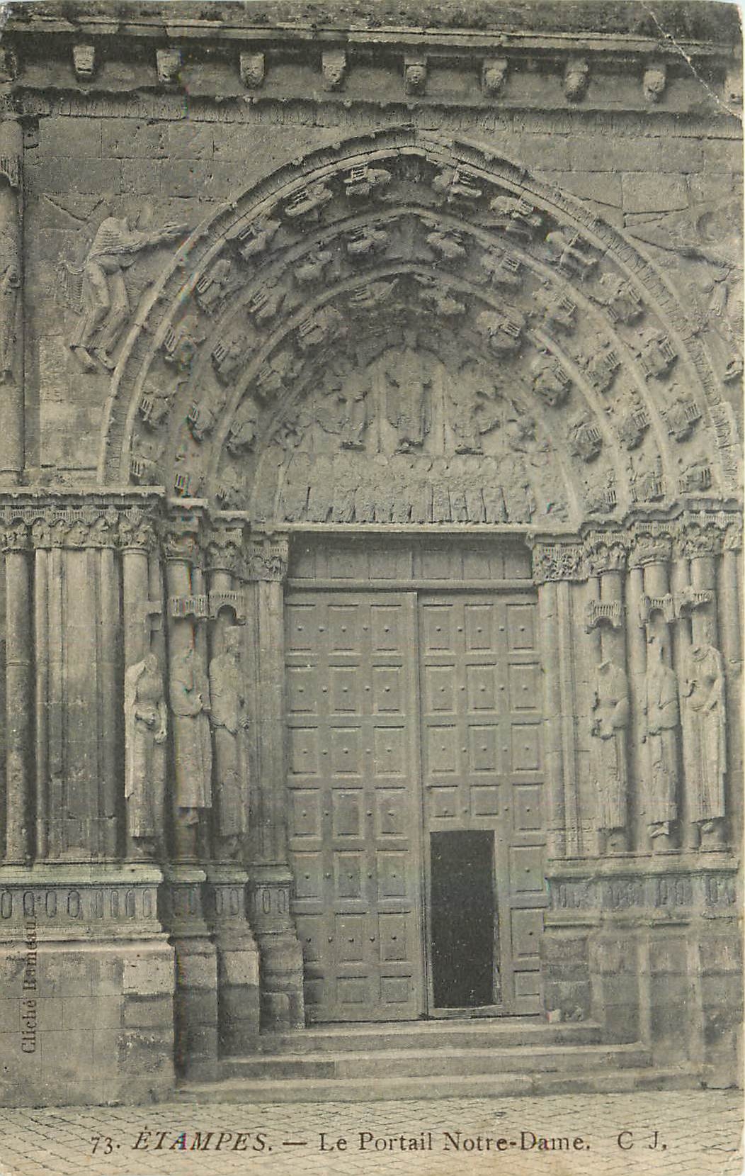 CPA Etampes Le Portail Notre Dame 