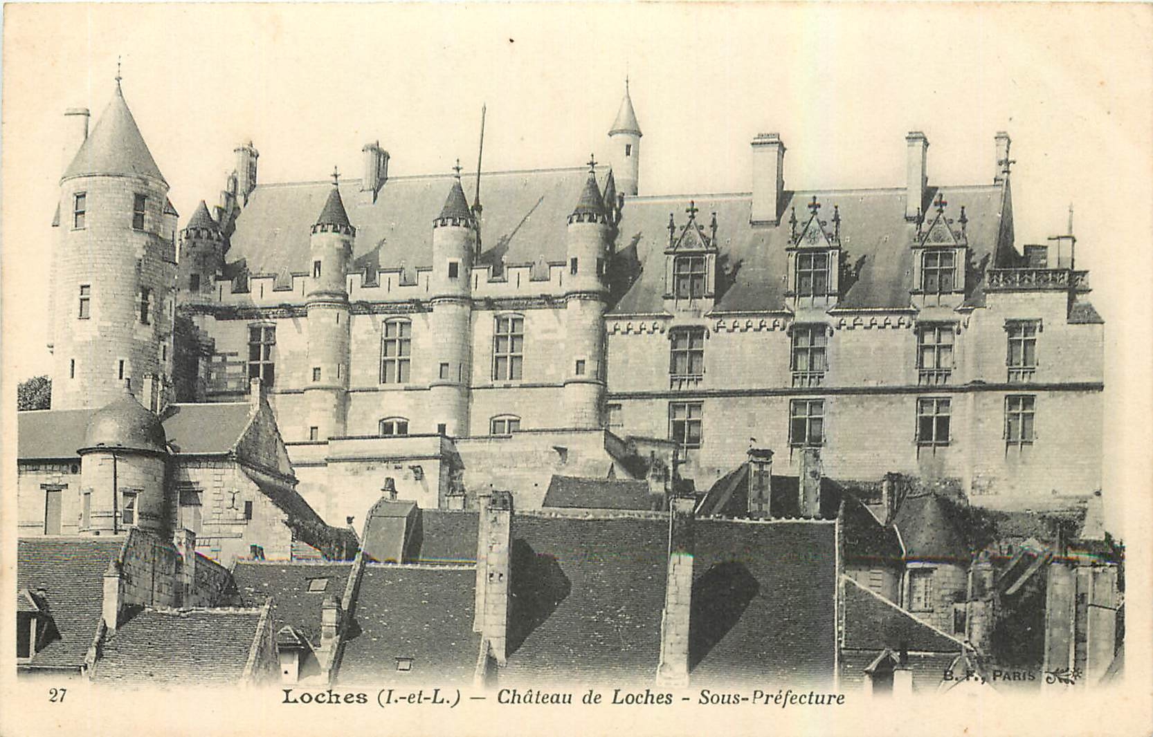 CPA Loches I et L Chateau de Loches Sous Prefecture 