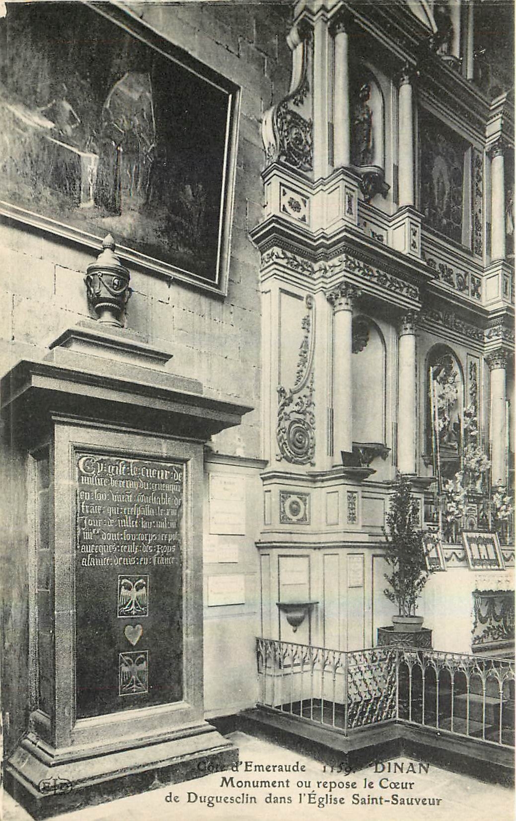 Cœur d'Émeraude — Monument du cœur de Duguesclin dans l'église Saint-Sauveur — Dinan