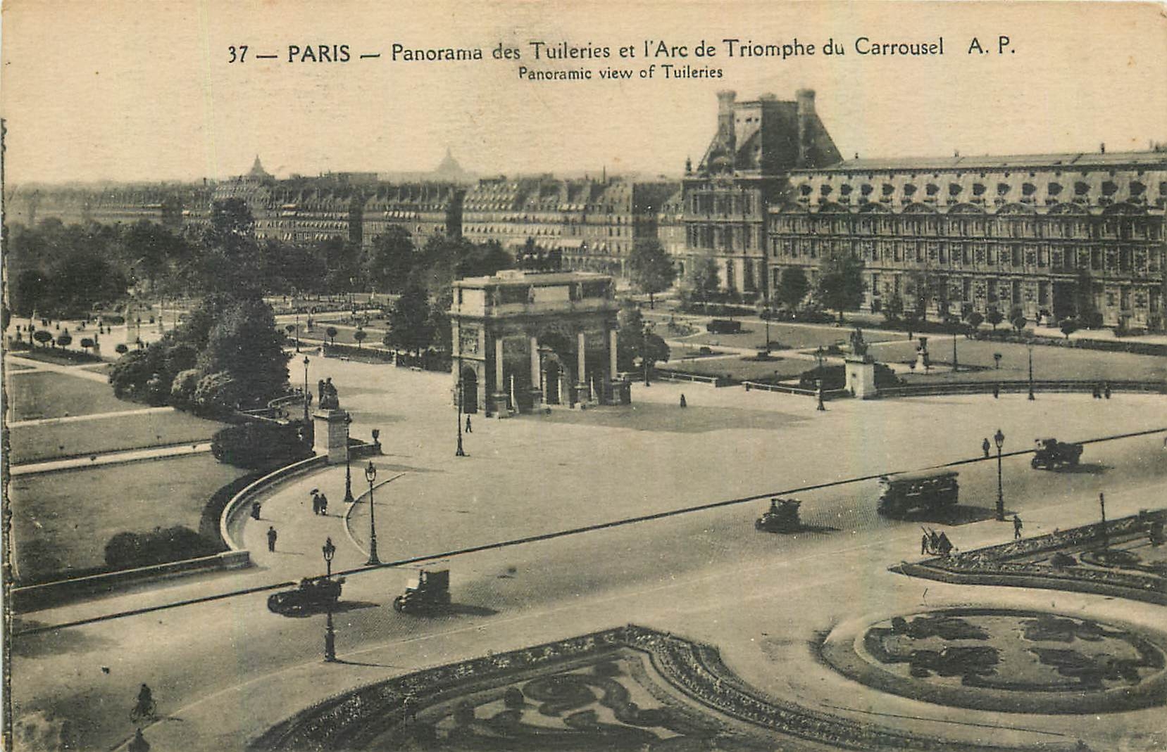 CPA Paris Panorama des Tuileries et l'Arc de Triomphe du Carrousel 