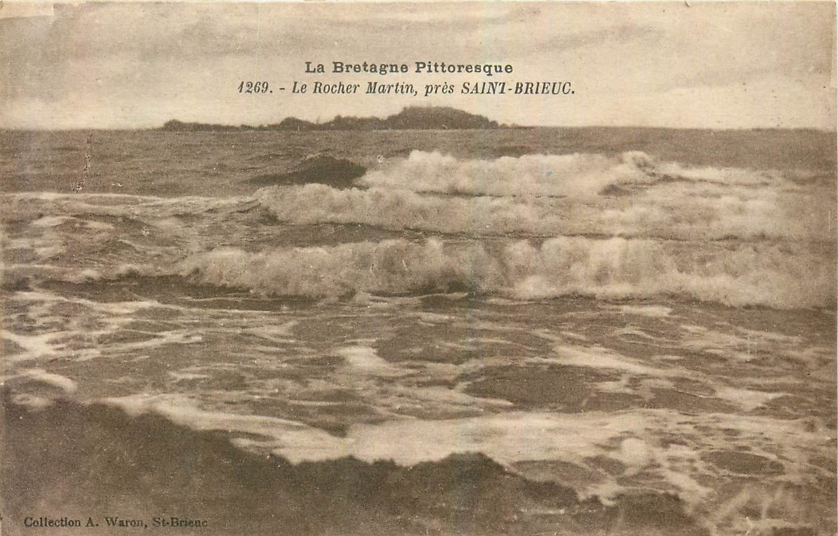 CPA La Bretagne Pittoresque Le Rocher Martin pres Saint Brieuc 