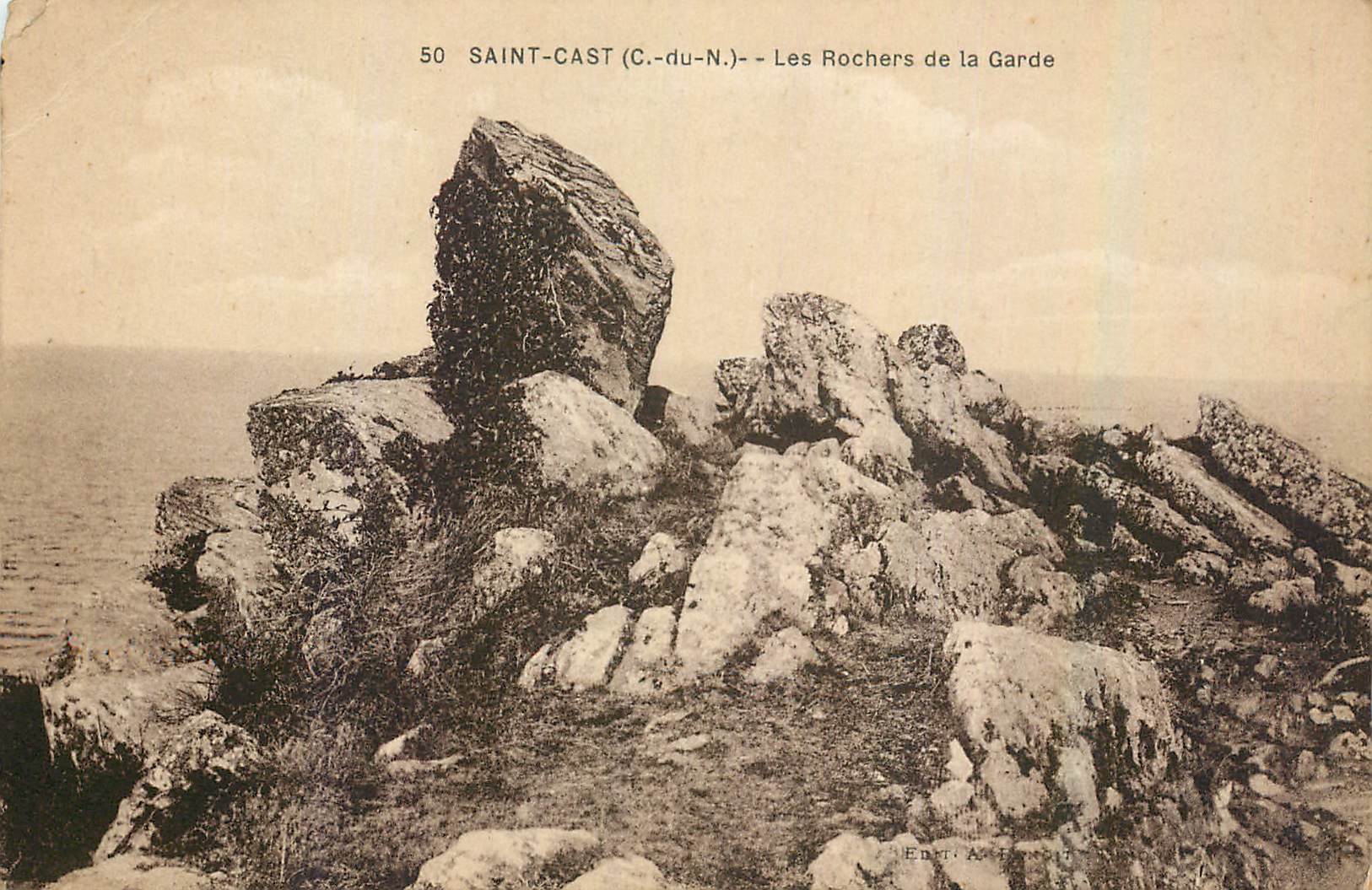 CPA Saint cast C du N Les Rochers de la Garde 