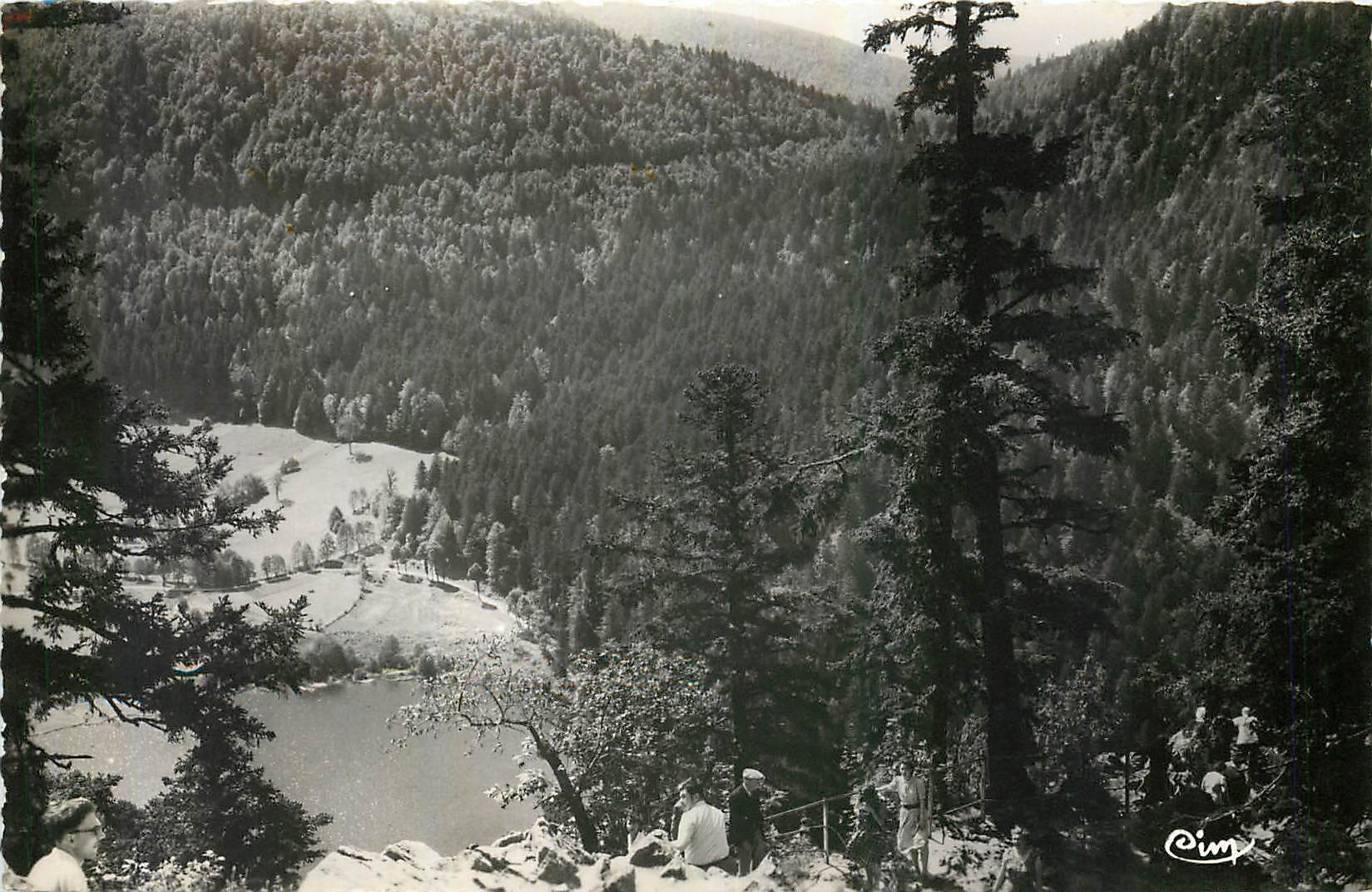 Vue sur le Lac de Retournemer — Environs de La Bresse (Vosges) — Éditeur RIMY