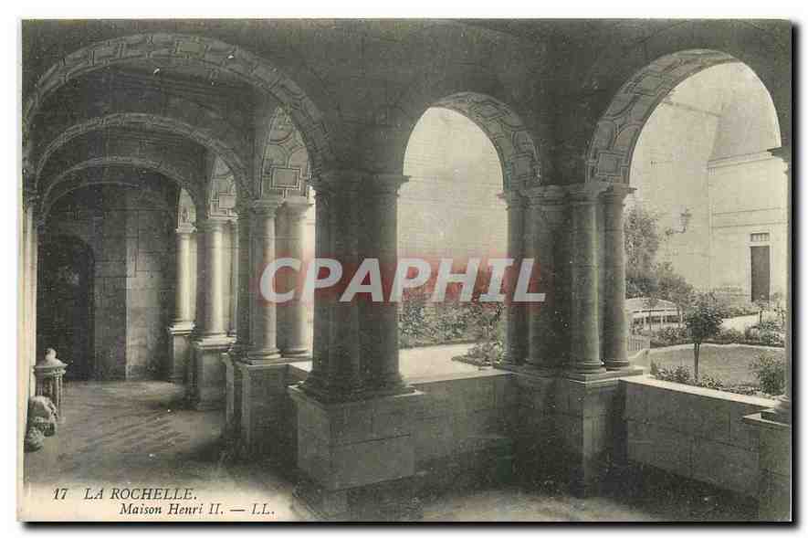 CPA La Rochelle Maison Henri II 