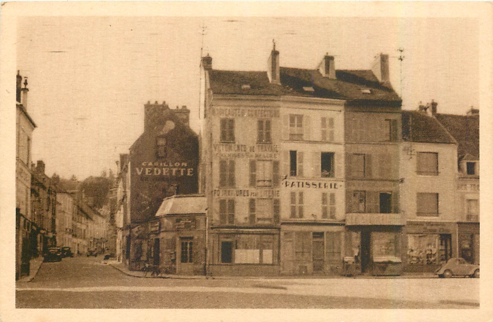 CPA La Ferte sous Jouarre La Place et la Rue de la Gare Patisserie