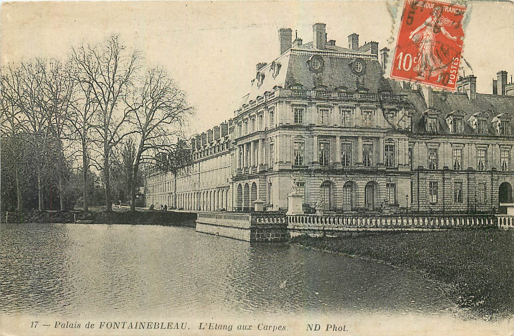 Schloss FONTAINEBLEAU — Der Karpfenteich — ND Phol.
