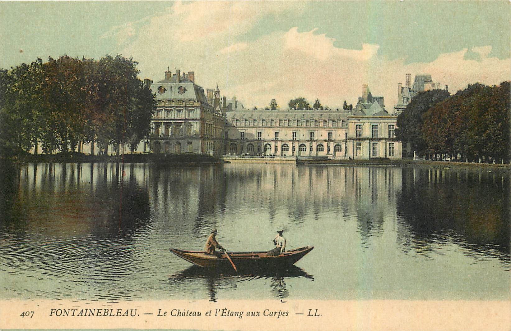 Fontainebleau — Schloss und Karpfenteich — LL. n° 407