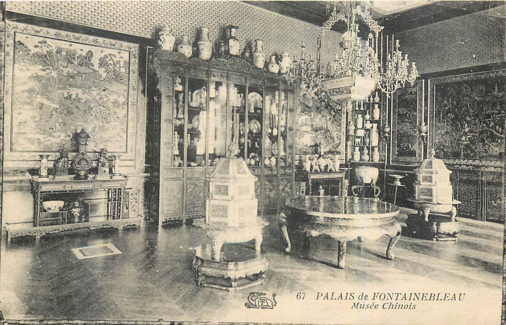 Schloss Fontainebleau — Chinese Museum — Verlag CPAPHIL, Nr. 67