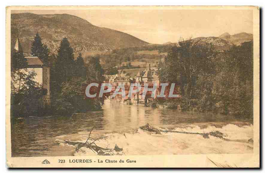 CPA Lourdes La Chute du Gave 