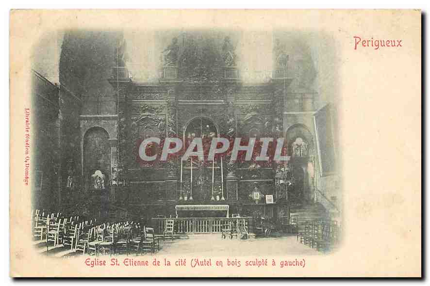 CPA Eglise St Eienne de la cite Autel en bois sculpie a gauche 
