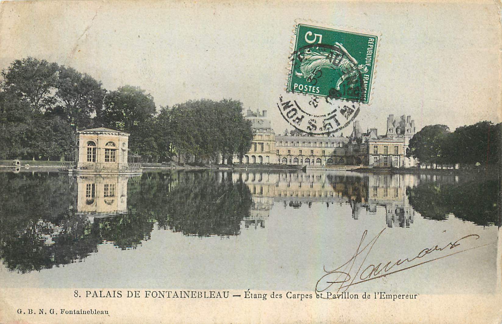 CPA Palais de Fontainebleau Etan des Carpes et Pavillon de l'Empereur 