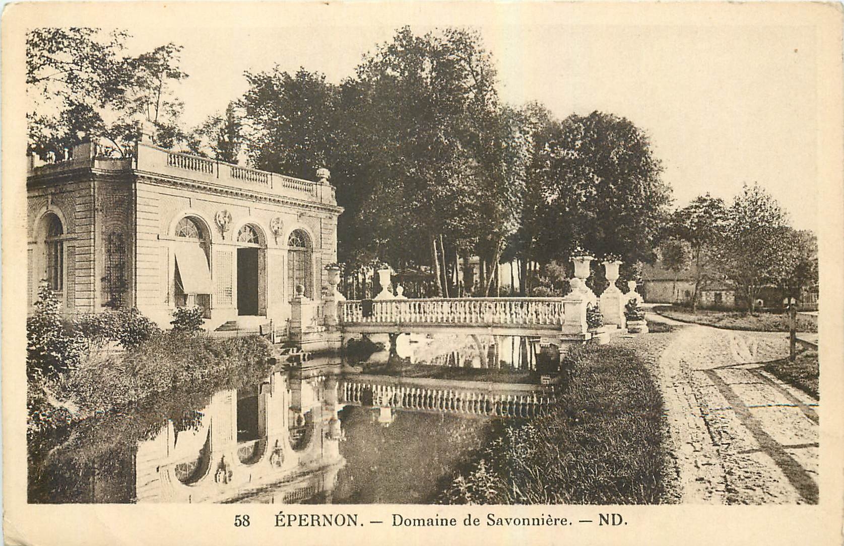 CPA Epernon Domaine de Savonniere 