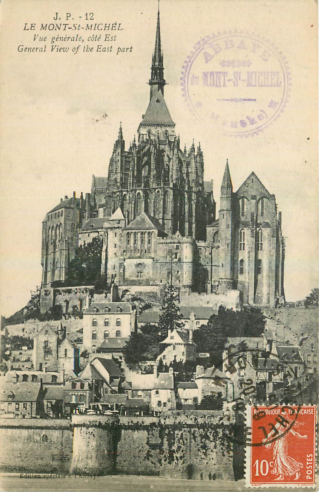 CPA le Mont St Michel Vue generale cote Est 