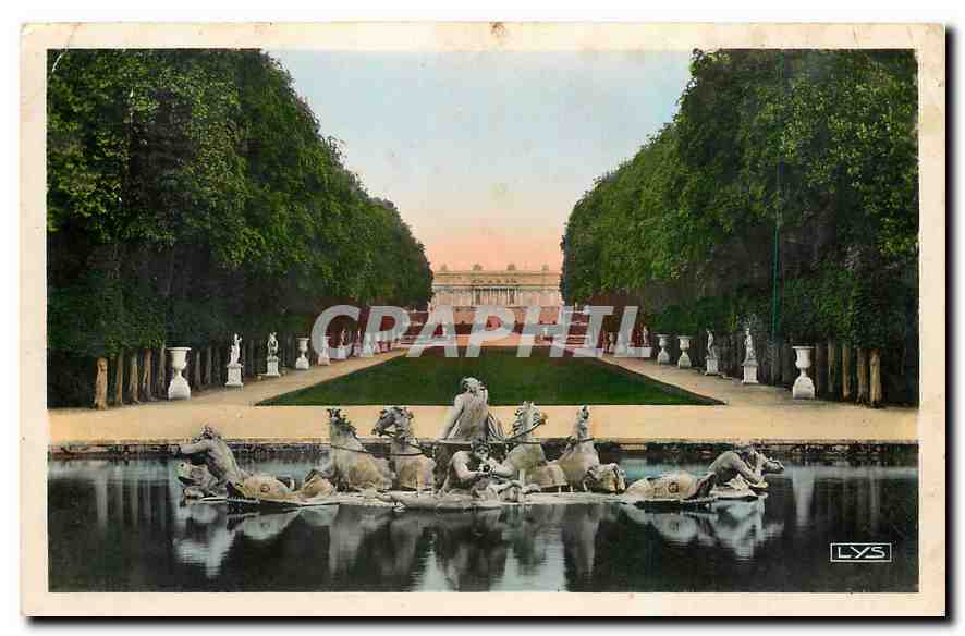CPA Versailles Allee Royale et Bassin d'Apollon 