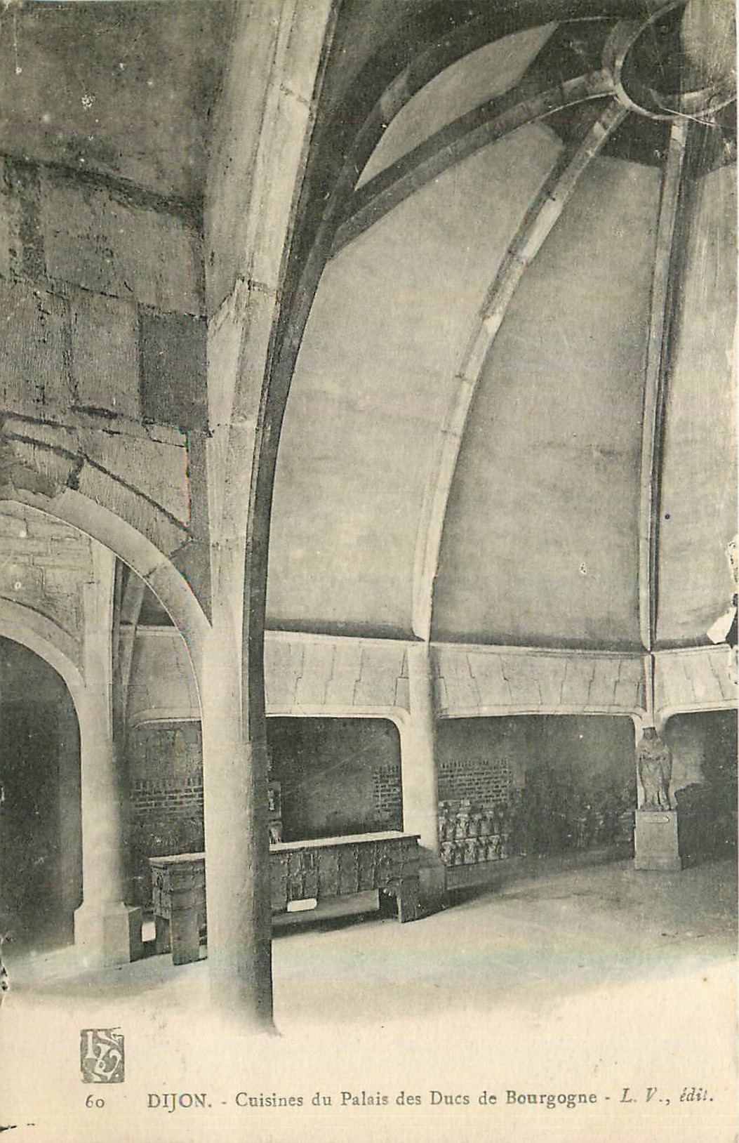 CPA Dijon Cuisines du Palais des Ducs de Bourgogne 