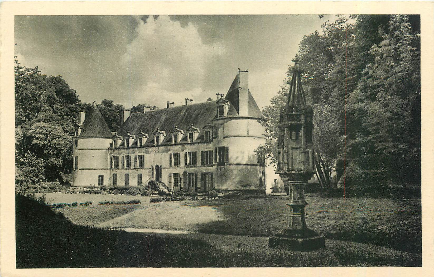 CPA Chateau de Bussy Rabutin Cote d'Or Facade sur les Jardins 