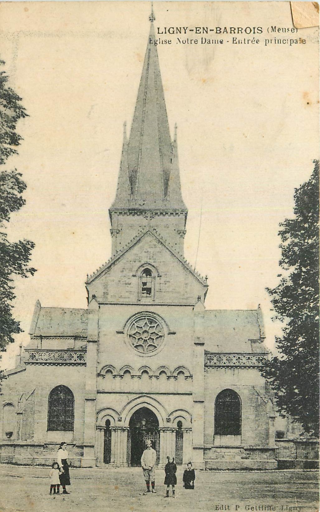 CPA Ligny en Barrois Meuse Eglise Notre Dame Entree principale 