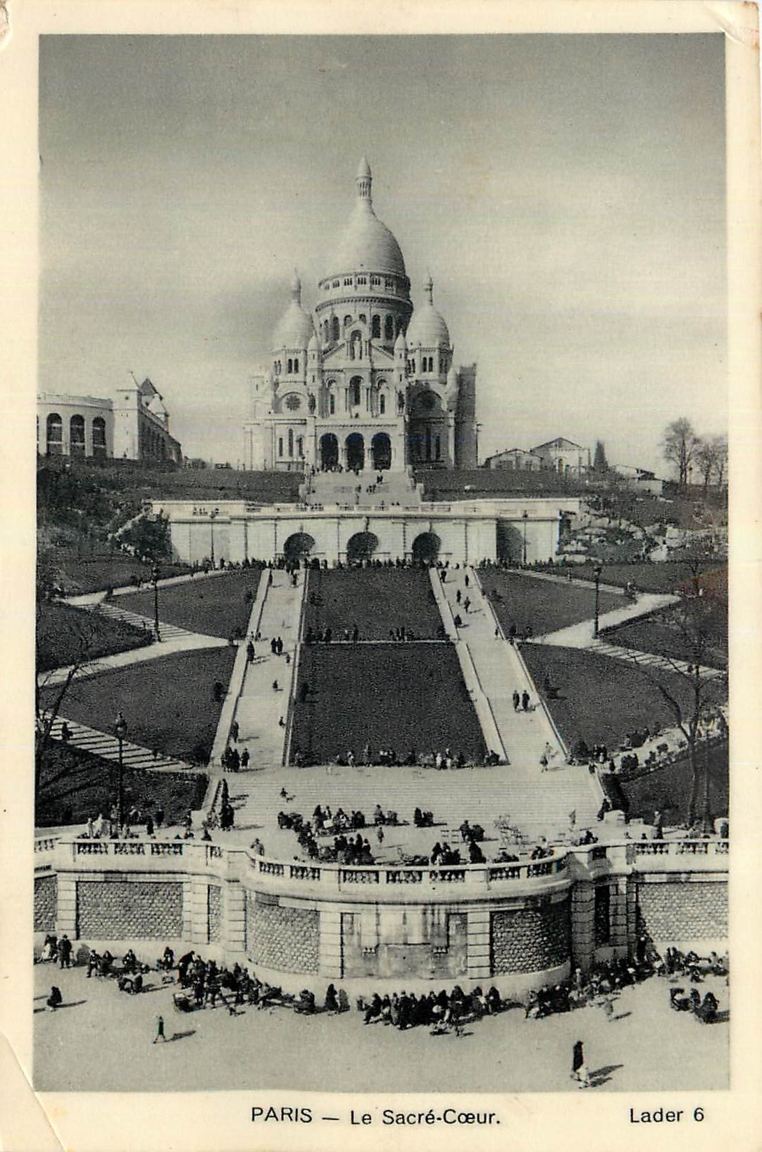 CPA Paris Le Sacre Coeur 