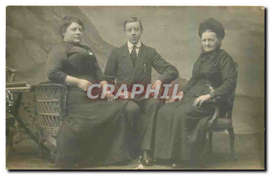 CARTE PHOTO Personnages