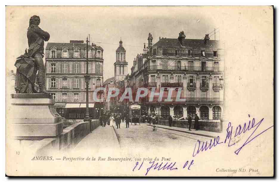 Angers CPA Perspective de la rue Beaurepaire vue prise du pont