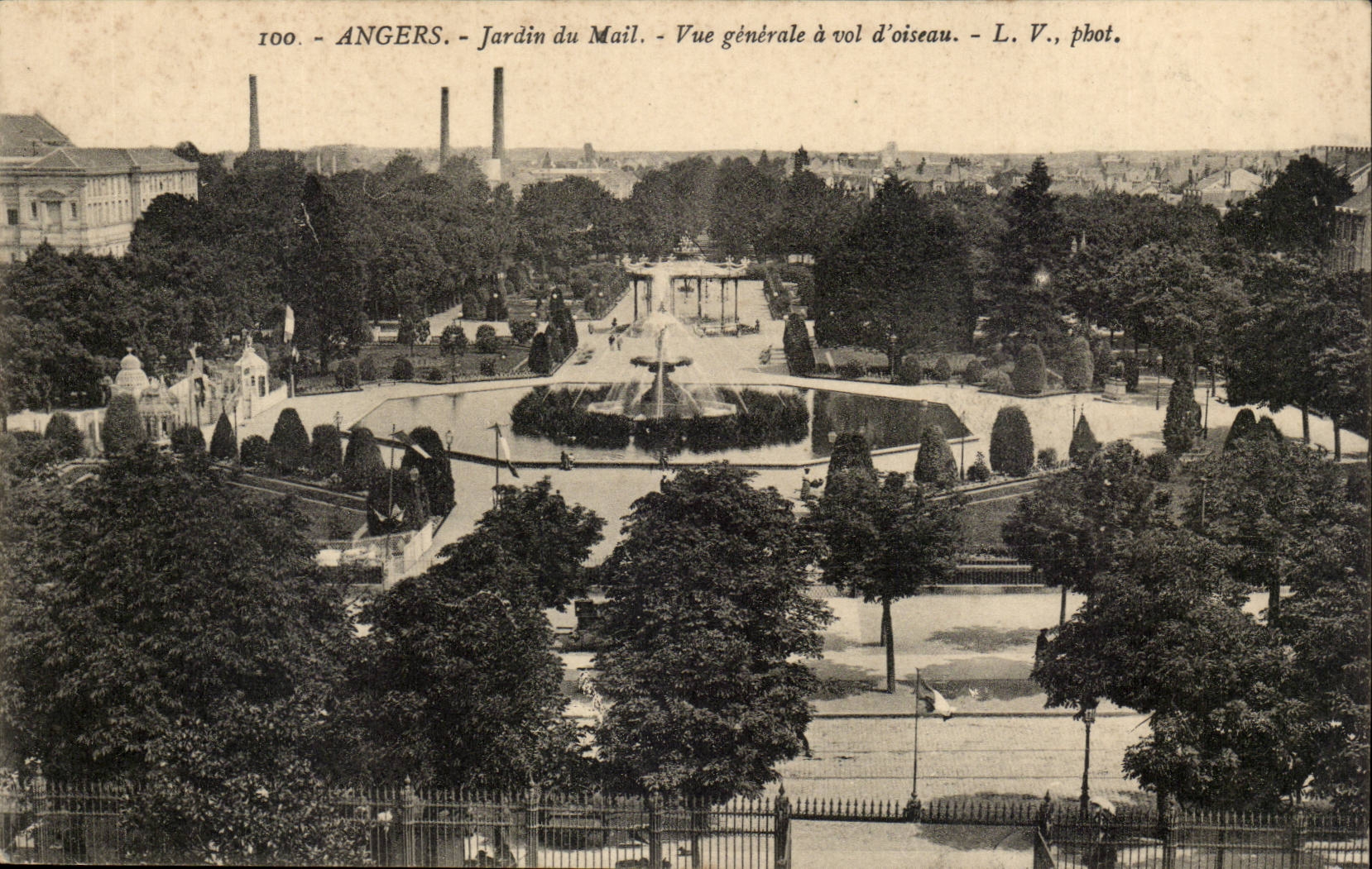Angers CPA Jardin du Mail Vue generale a vol d'oiseau