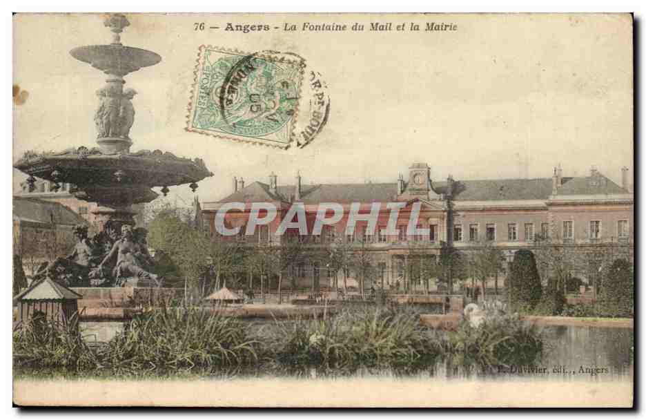 Angers CPA la fontaine du Mail et la mairie