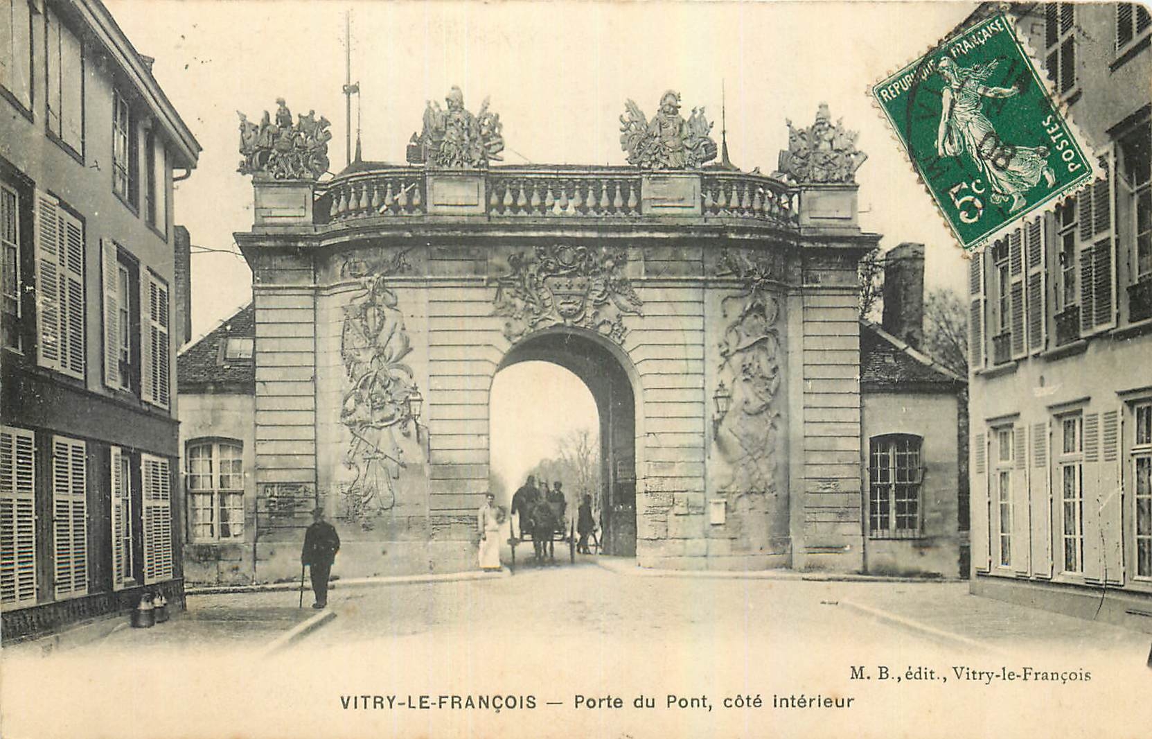 CPA Vitry le Francois Porte du Pont cote interieur 