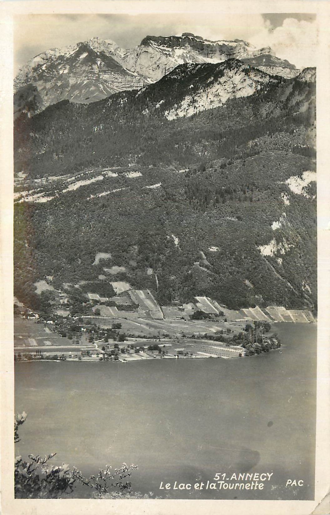 CPA Annecy Le Lac et la Tournette 