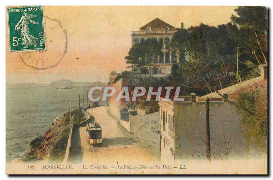 CPA Marseille La Corniche Le Palace Hotel et les Iles 