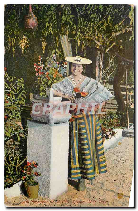 CPA Paysanne de la Cote d'Azur Femme Folklore