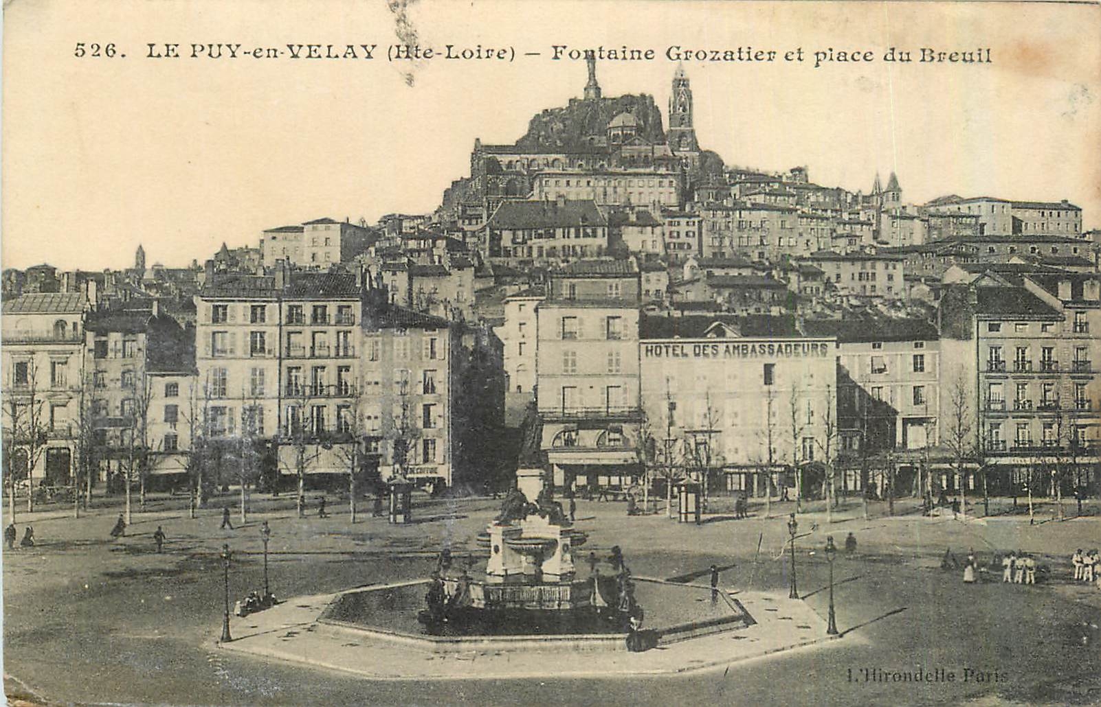 CPA Le Puy en Velay Hte Loire Fontaine Groatier et place du Breuil 