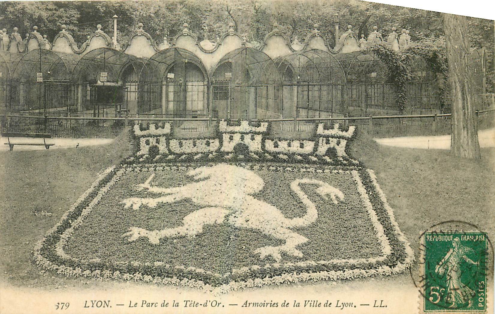 CPA Lyon Le Parc de la Tete d'Or Armoiries de la Ville de Lyon Lion