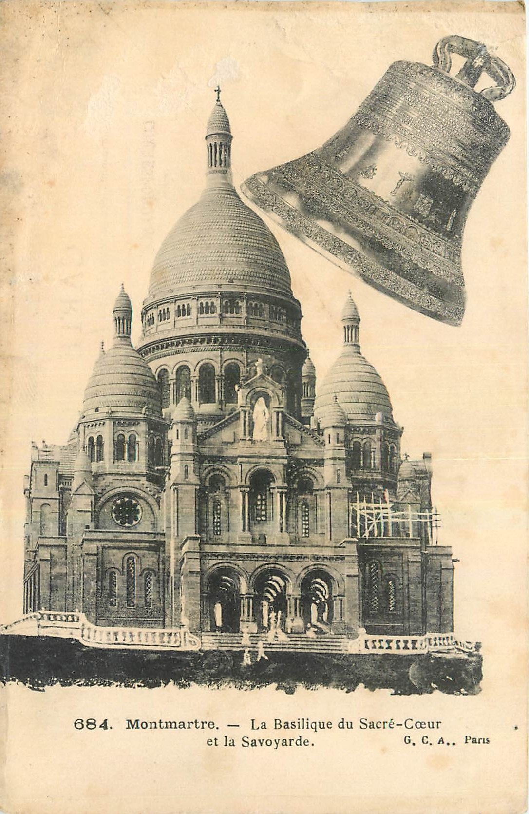 CPA Montmartre La Basilique du Sacre Coeur et la Savoyarde Cloche