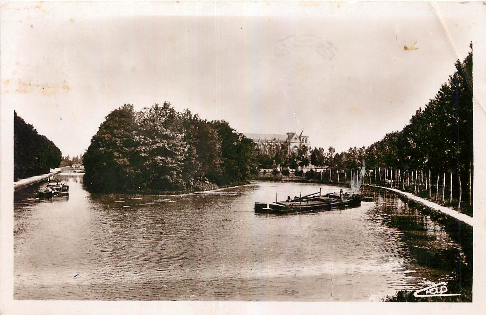 CPA Chalons sur Marne La Fourche du Canal 