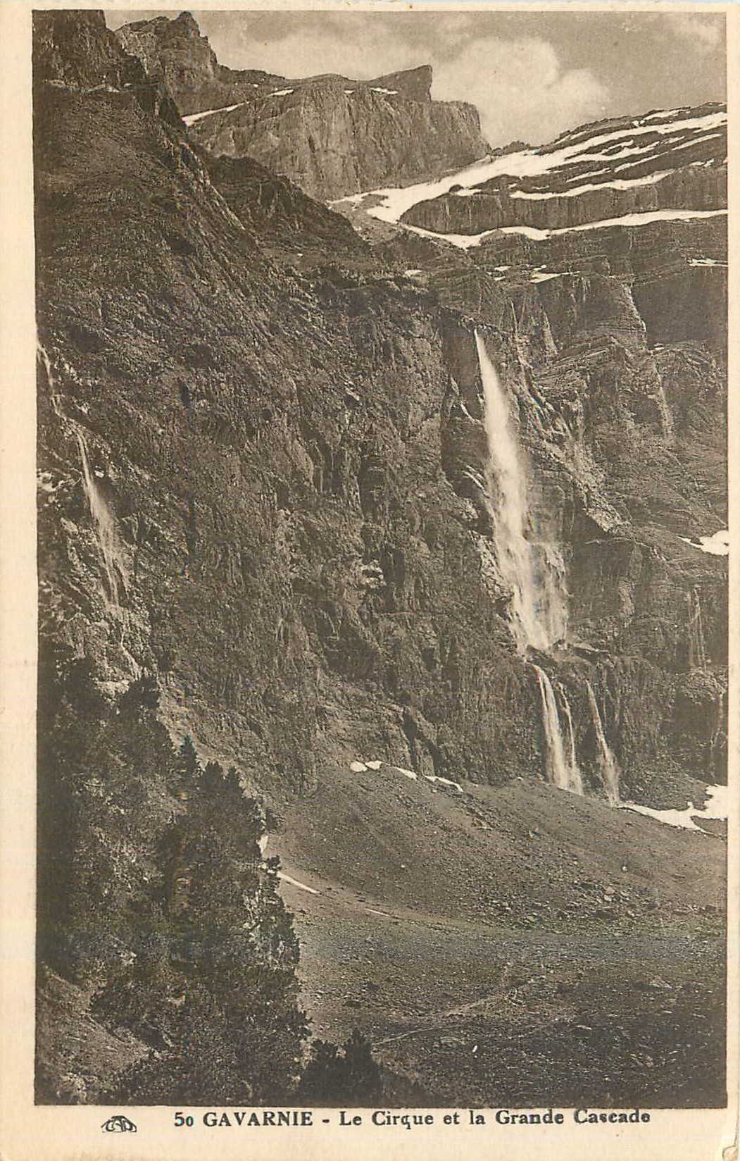 CPA Gavarnie Le Cirque et la Grande Cascade 
