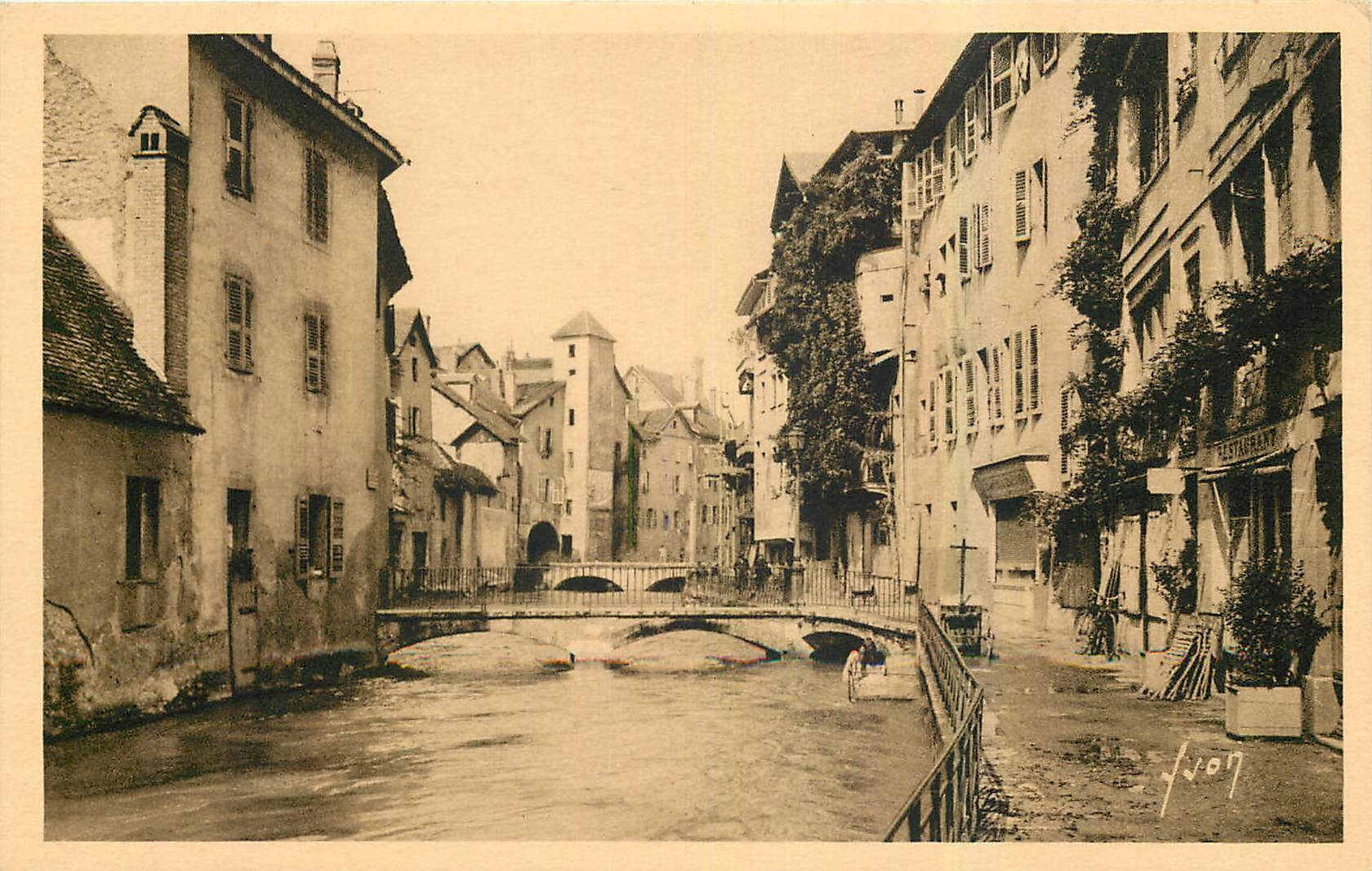 CPA Annecy Hte Savoie Vieux quartier 